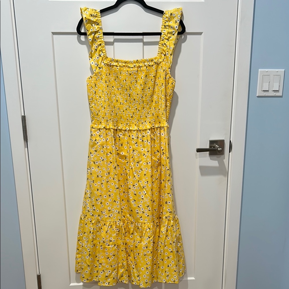 Kate Spade size Large Yellow Tiered Smocked Lined Midi Sundress